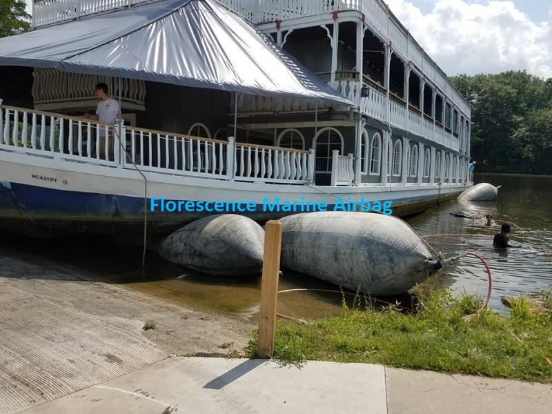 product-608-450 Florescence airbags for ship landing (1)_副本