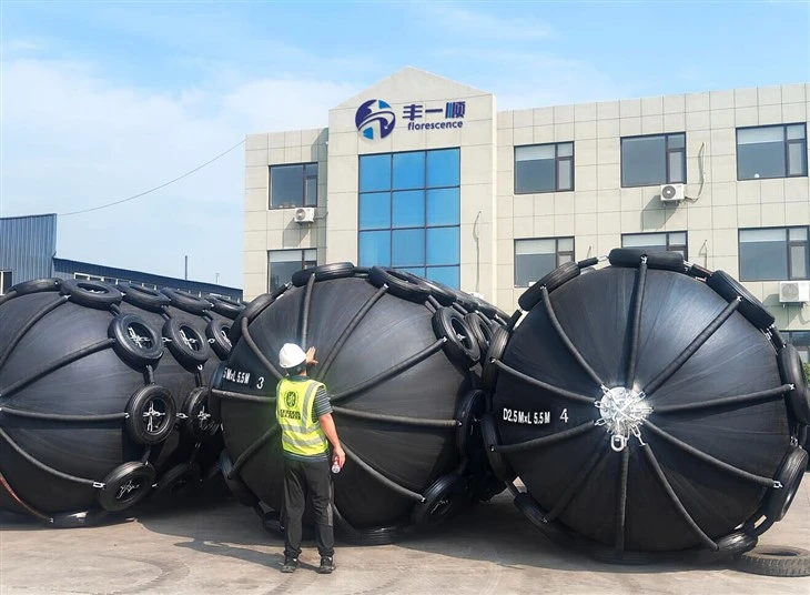 Pneumatic Rubber Fenders For STS 